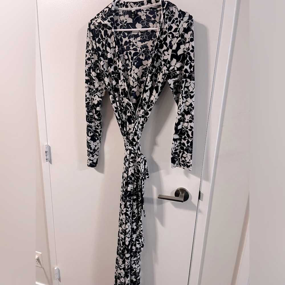 Yi heing mei wrap maxi dress